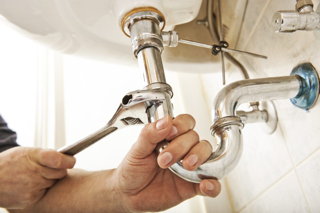 Here’s a simple checklist for homeowners to help them find a qualified professional plumber!